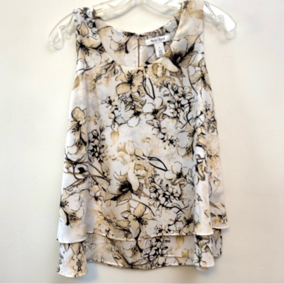 White House Black Market Sleeveless Top - Picture 1 of 7